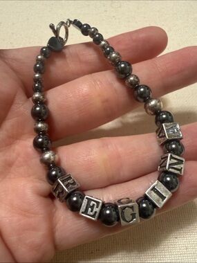 Sterling Silver 925 personalized 'Regina' Hematite & Silver Bead Bracelet 7.5’